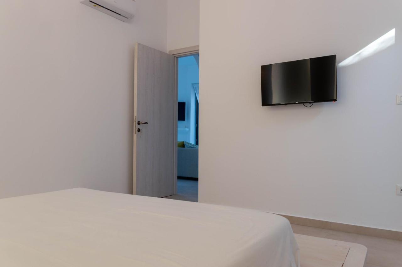 Iliousa Grand Villa *
